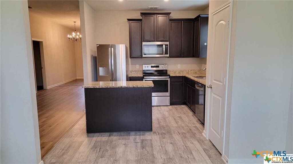 6352 Juniper Vw in New Braunfels, TX - Foto de edificio