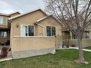 452 Brigham Rd in Stansbury Park, UT - Building Photo - Building Photo