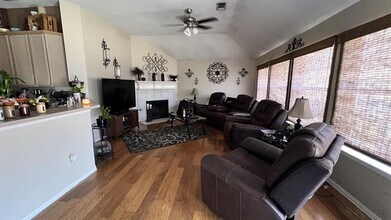 2504 Blue Holly Dr in Corinth, TX - Building Photo - Building Photo