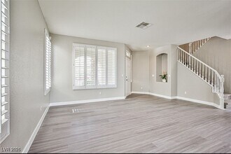 3000 Scenic Valley Way in Henderson, NV - Building Photo - Building Photo