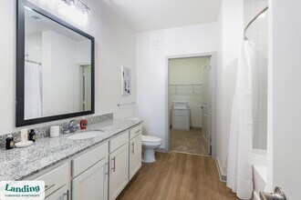 12020 Brush Hl Rd, Unit 4-302 in Wildwood, FL - Foto de edificio - Building Photo