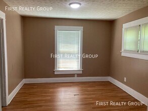 1208 Kammer Ave in Dayton, OH - Building Photo - Building Photo