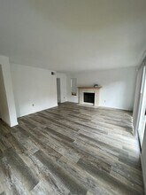 10845 Chinon Cir in San Diego, CA - Building Photo - Building Photo