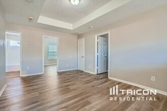 5727 My Way in Houston, TX - Building Photo - Building Photo