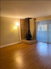 6157 Knoll Way Dr in Willowbrook, IL - Building Photo - Building Photo