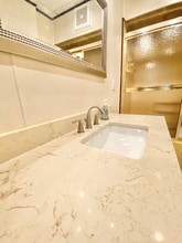 1147 Cherry St in Danville, PA - Foto de edificio - Building Photo