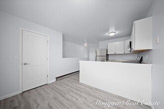 1041 Abbey Ct in Holland, MI - Building Photo - Building Photo