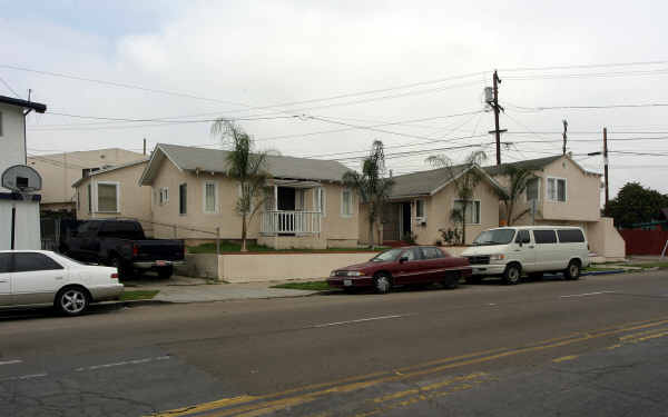 3312-3322 Lincoln Ave in San Diego, CA - Building Photo - Building Photo