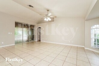 18261 Maple Rd in Ft. Myers, FL - Building Photo - Building Photo