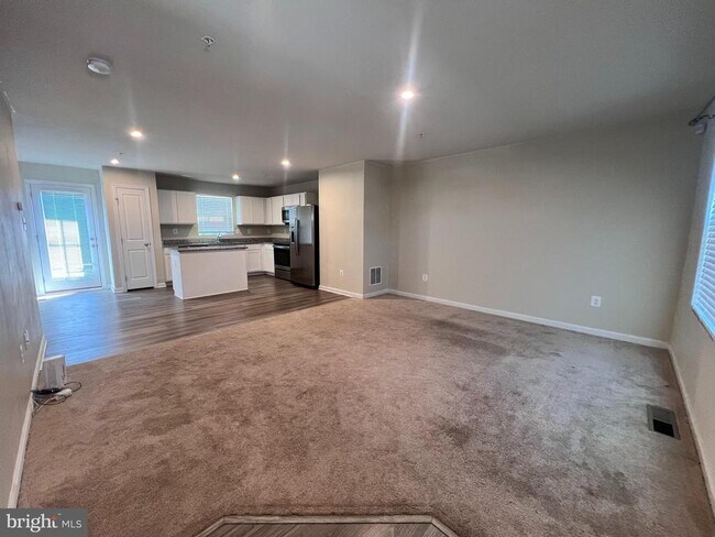 122 Butterfield Ave in Taneytown, MD - Building Photo - Building Photo