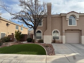 10154 Quilt Tree St in Las Vegas, NV - Building Photo - Building Photo