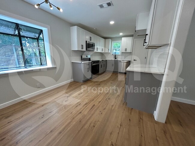 property at 608 High Meadow Dr