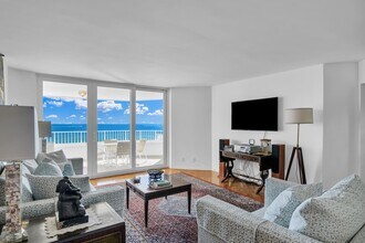 500 S Ocean Blvd in Boca Raton, FL - Building Photo - Building Photo