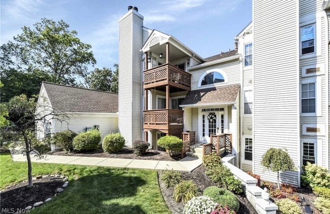 property at 1316 Cedarwood Dr