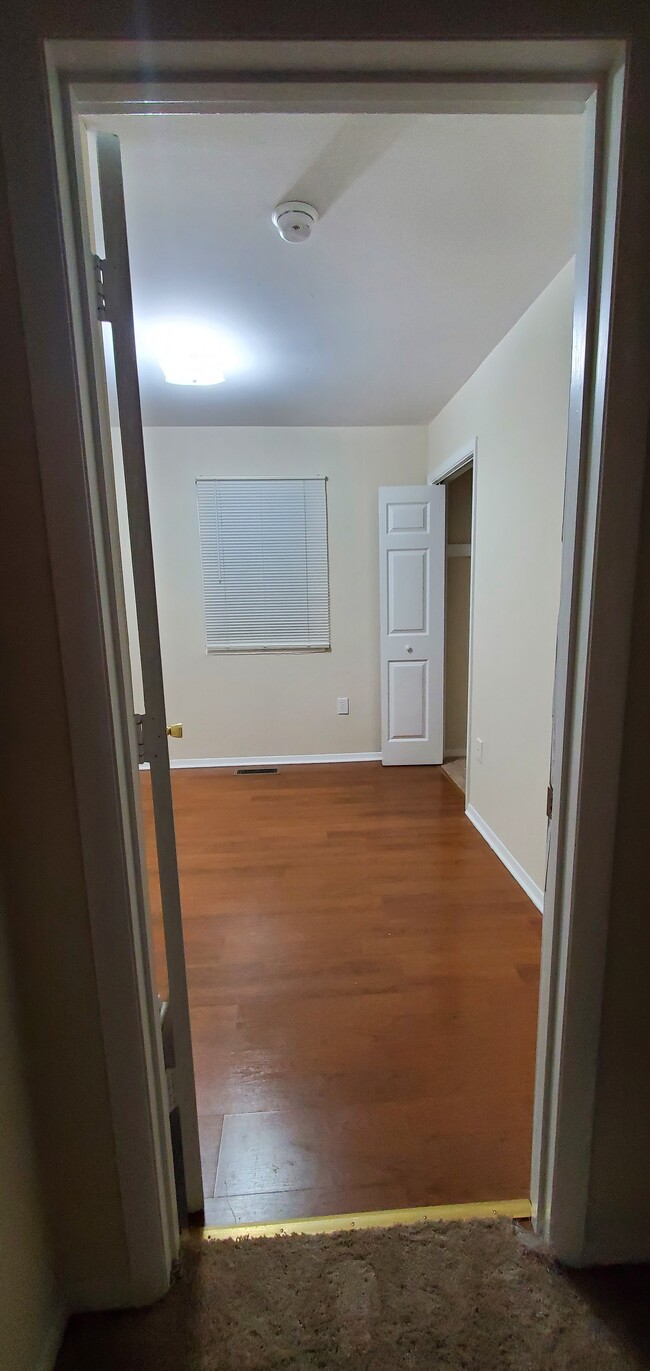 property at 815 Sledgehammer Dr