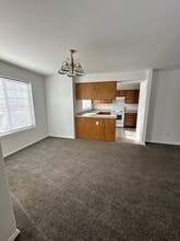 5676 Annie St in Bozeman, MT - Building Photo - Building Photo