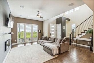 9244 E 37th Ave in Denver, CO - Building Photo - Building Photo