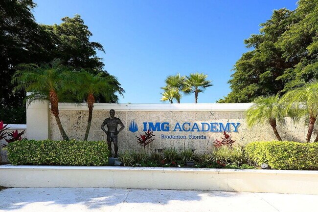 property at 4119 61st Ave Terrace W