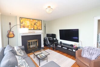11 Vinal St in Boston, MA - Building Photo - Building Photo