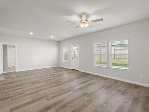 11974 Wisteria Mdws Dr in Willis, TX - Building Photo - Building Photo