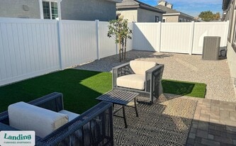 8200 W Encanto Blvd in Phoenix, AZ - Building Photo