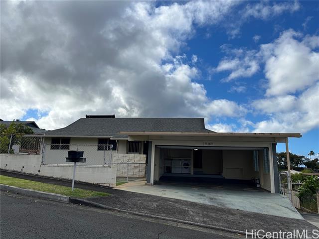 property at 98-1429-1429 Akaaka St