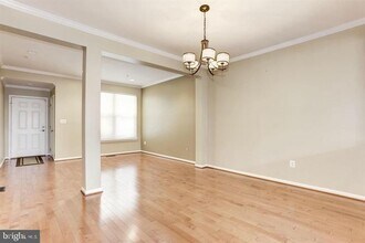4 Austringer Ct in Pikesville, MD - Building Photo - Building Photo