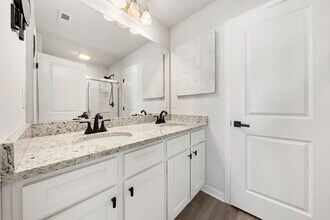 4316 Mallory Ct in Union City, GA - Building Photo - Building Photo