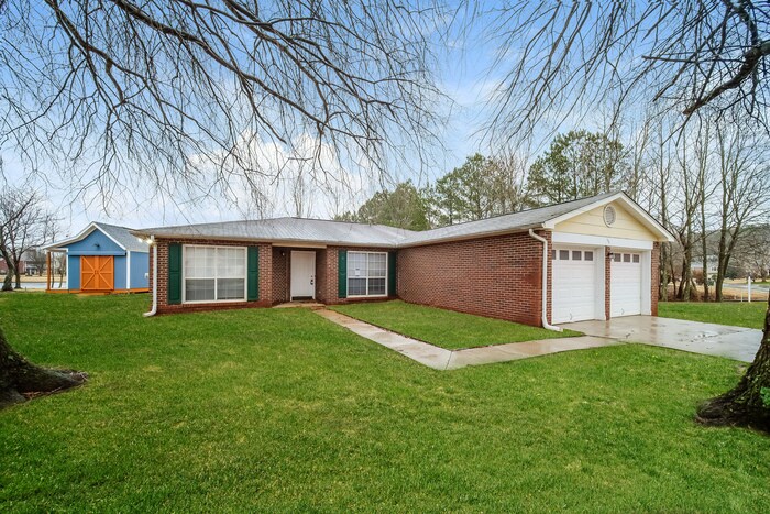 113 Champions Green Dr in Madison, AL - Building Photo