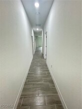 873 Duplex St E in Lehigh Acres, FL - Building Photo - Building Photo