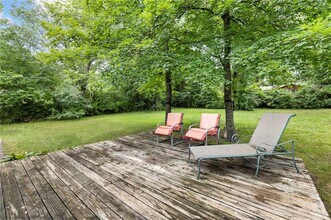 2312 W Holly St in Fayetteville, AR - Building Photo - Building Photo