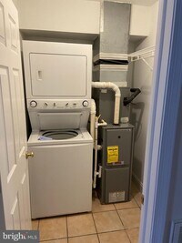 5954 Henry Ave photo'