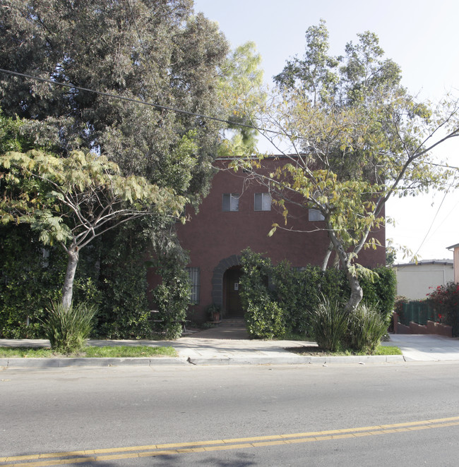 706-710 1/2 N Hoover St in Los Angeles, CA - Building Photo - Building Photo