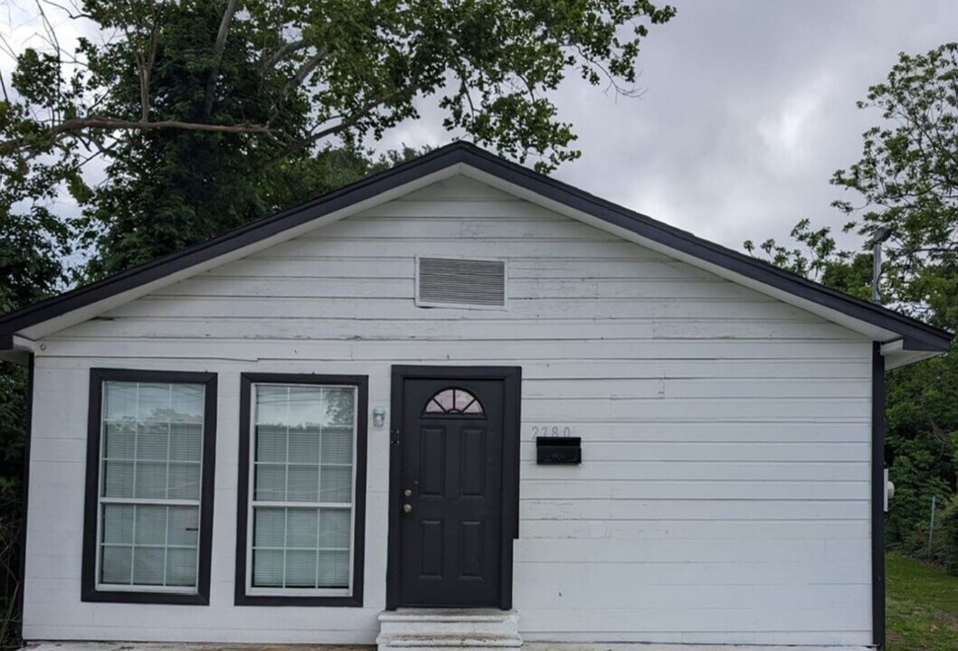 2780 Denver St in Beaumont, TX - Building Photo