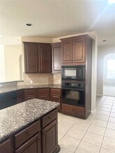 2434 Arbor Dr in Round Rock, TX - Building Photo - Building Photo