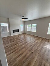 15204 Bedford Rd in Edmond, OK - Building Photo - Building Photo