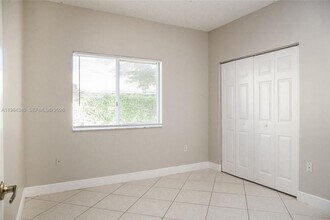 13233 SW 203rd St in Miami, FL - Building Photo - Building Photo