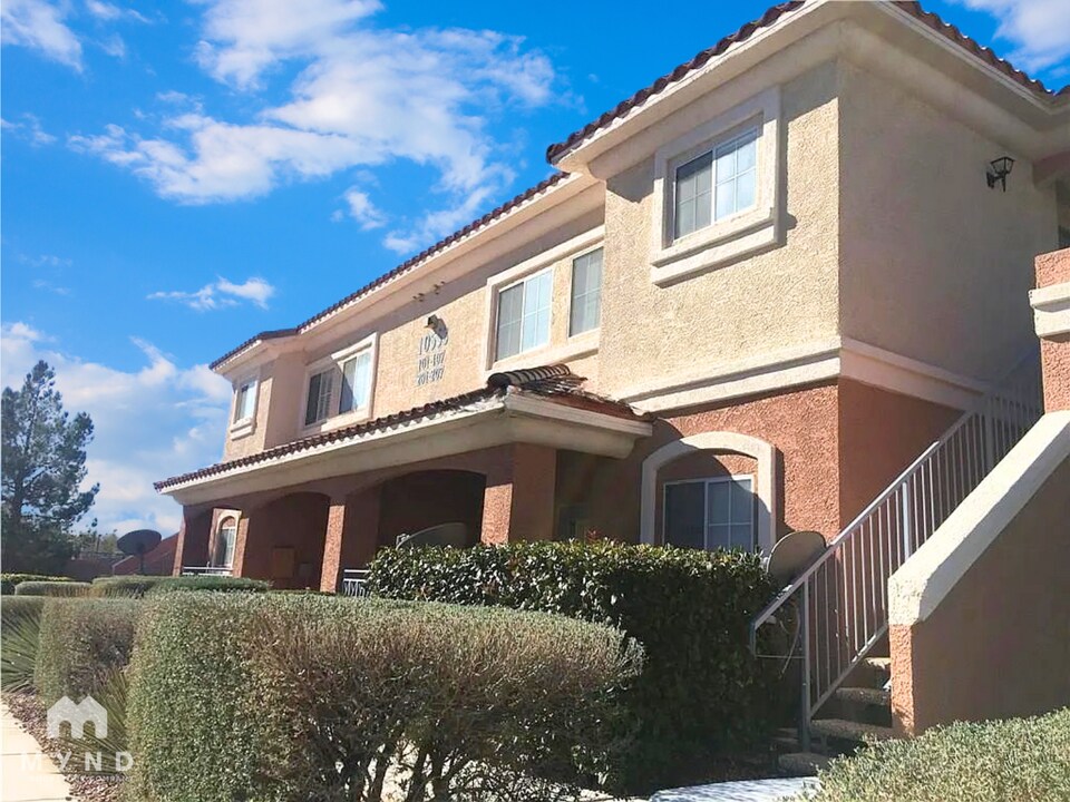 10553 Pine Glen Ave in Las Vegas, NV - Building Photo