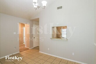 3813 Clover Ln in Deer Park, TX - Building Photo - Building Photo