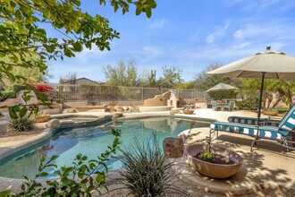 12120 E Mescal St in Scottsdale, AZ - Building Photo - Building Photo