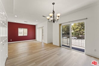 12375 Osborne Pl in Los Angeles, CA - Building Photo - Building Photo