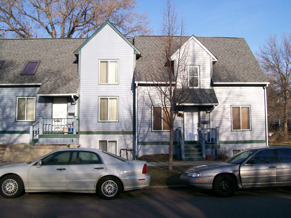 140 Mackubin St in St. Paul, MN - Foto de edificio