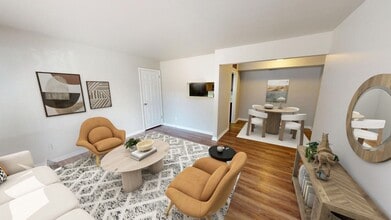 Hillcrest Apartments in Plainfield, IN - Foto de edificio - Building Photo