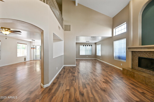 1448 W Shellfish Dr in Gilbert, AZ - Building Photo - Building Photo