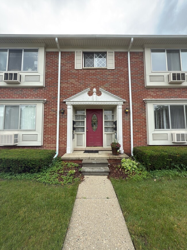 5093 Mansfield Ave, Unit 5093 Mansfield