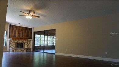 1085 Cottonwood Ct in Apopka, FL - Building Photo - Building Photo