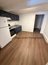 128 Clarkson Ave in Hagerstown, MD - Building Photo - Building Photo