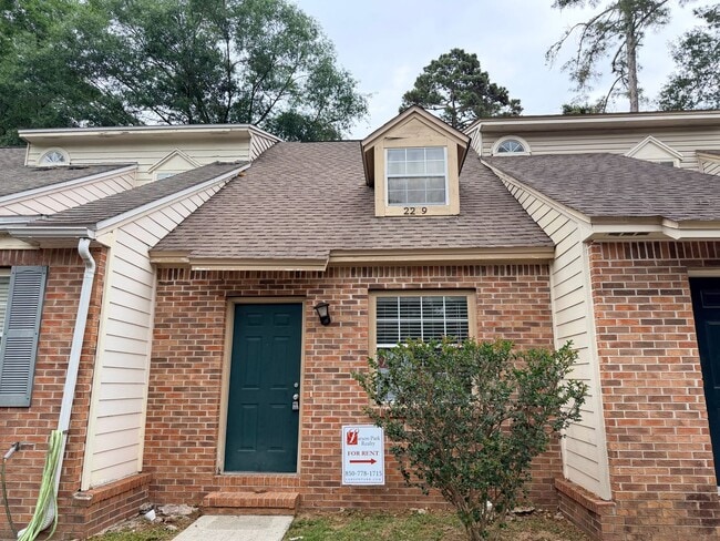 property at 2259 Parrot Ln