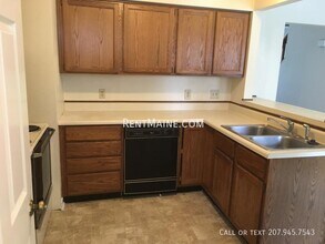 63 Valley View Ln in Bangor, ME - Building Photo - Building Photo
