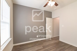 1812 Bessie St in Fort Worth, TX - Building Photo - Building Photo